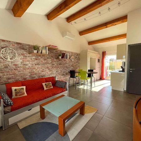 Maison F2, Neuve Au Calme Avec Jardinet 拉克罗 外观 照片