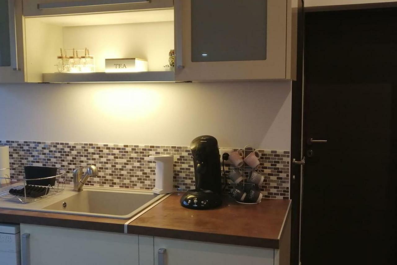 Maison F2, Neuve Au Calme Avec Jardinet 拉克罗 外观 照片